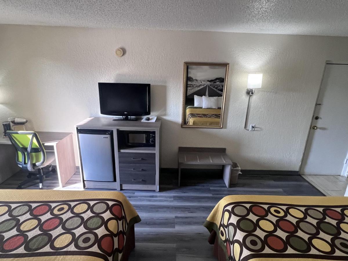 Motel Super 8 By Wyndham Ft Stockton Fort Stockton Zewnętrze zdjęcie